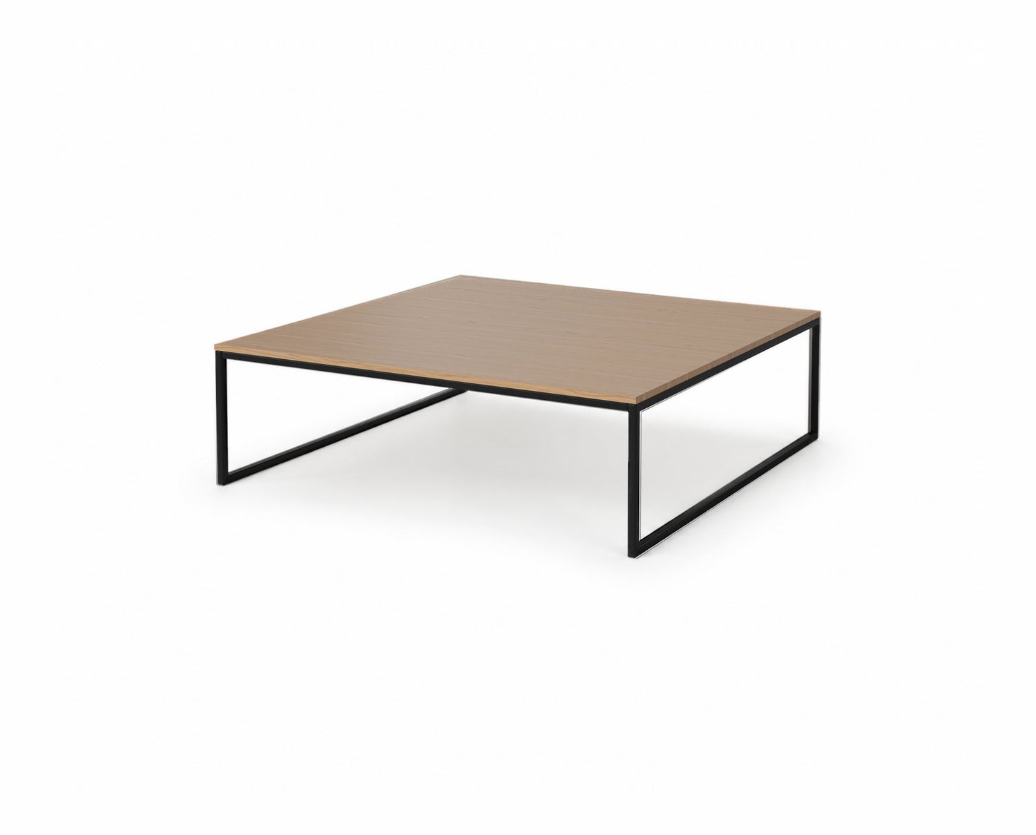 Bolia-Como-Oljad-ek-svartlackerat-stal-03-061-15_00005-2-s