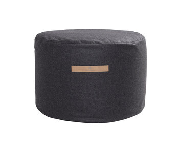 Hanna mjuk ullpuff 60x40 rund i färg svart från Shepherd