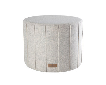 Anja ullpuff 50x40 rund i färg creme från Shepherd