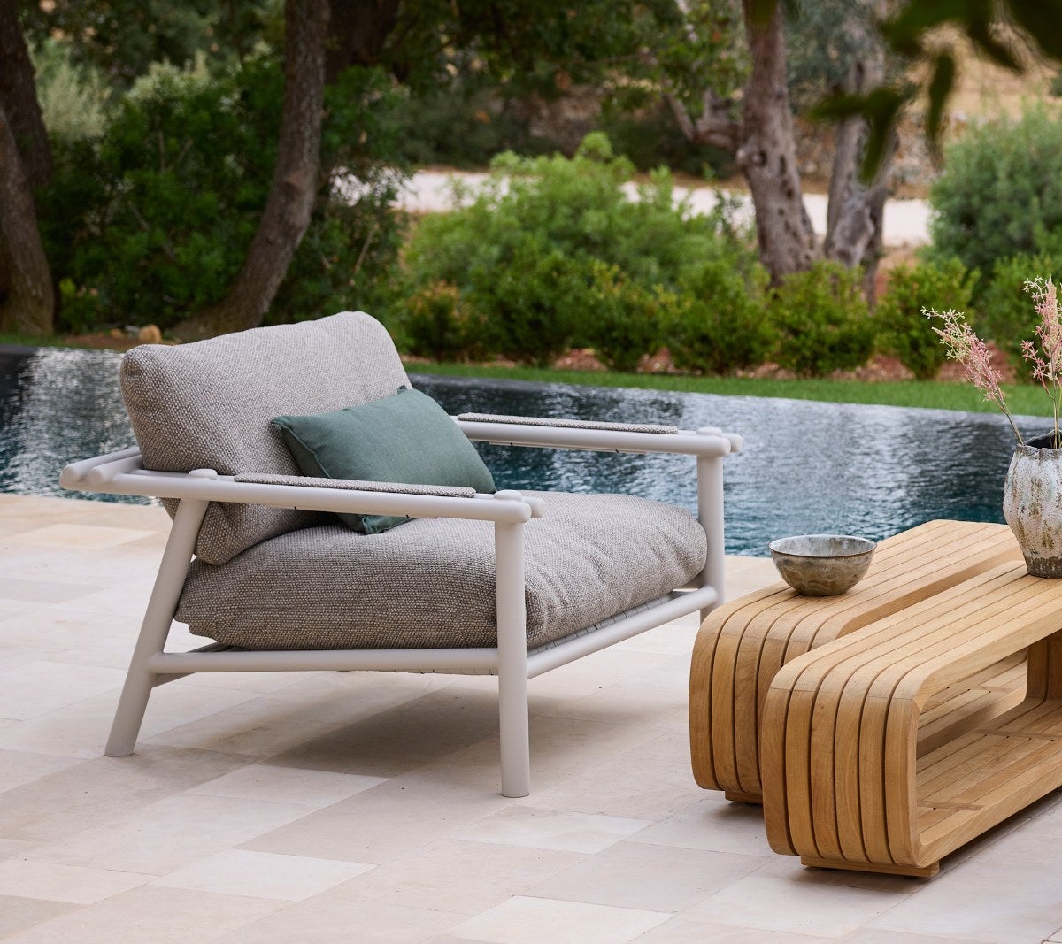 Sticks-lounge-chair-sand-Mellow-coffee-t-20093413-env-e0784