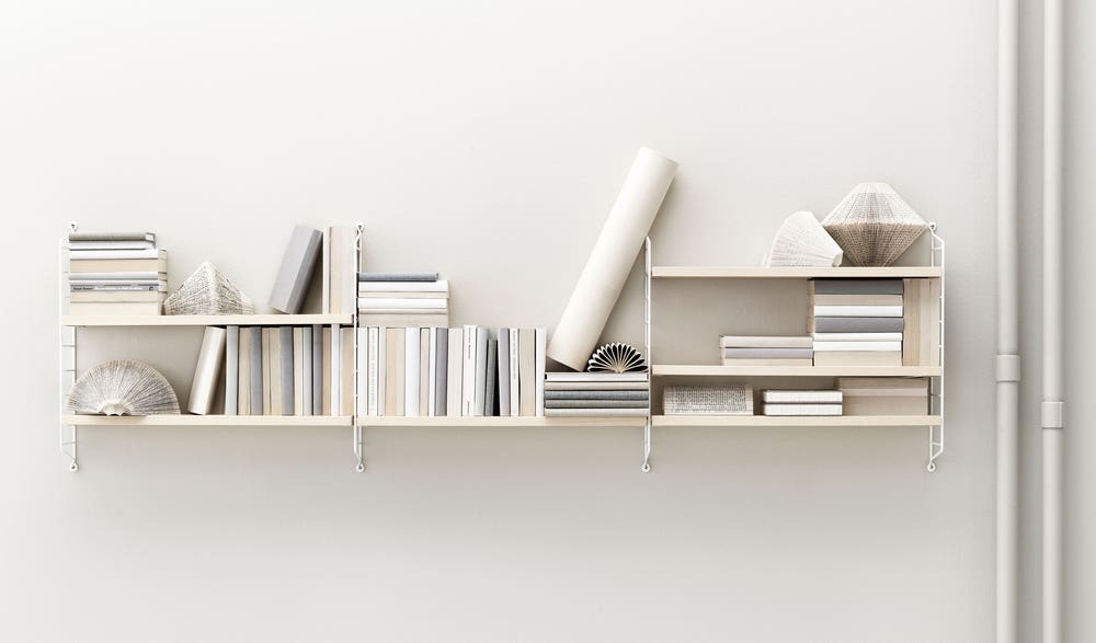 String-pocket-ask-vit-vardagsrum-.jpg String Pocket Inspiration Ask / Vit