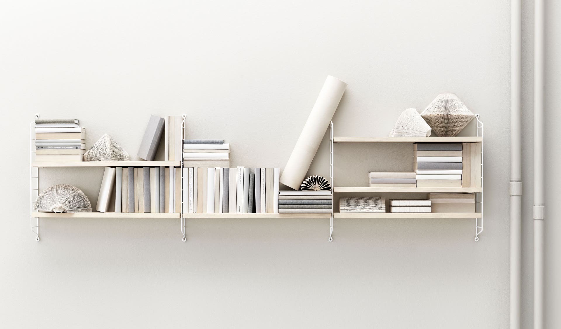 String-pocket-ask-vit-vardagsrum-.jpg String Pocket Inspiration Ask / Vit