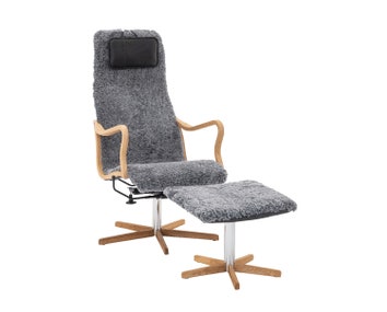 Chic Fåtölj med fotpall i fårskinn