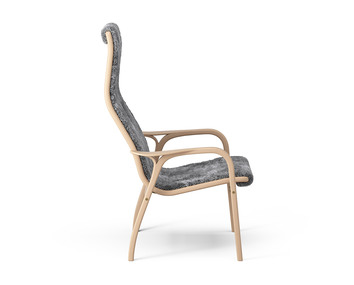 Lamino Fåtölj i lackad bok klädd i fårskinnet Scandinavian Grey