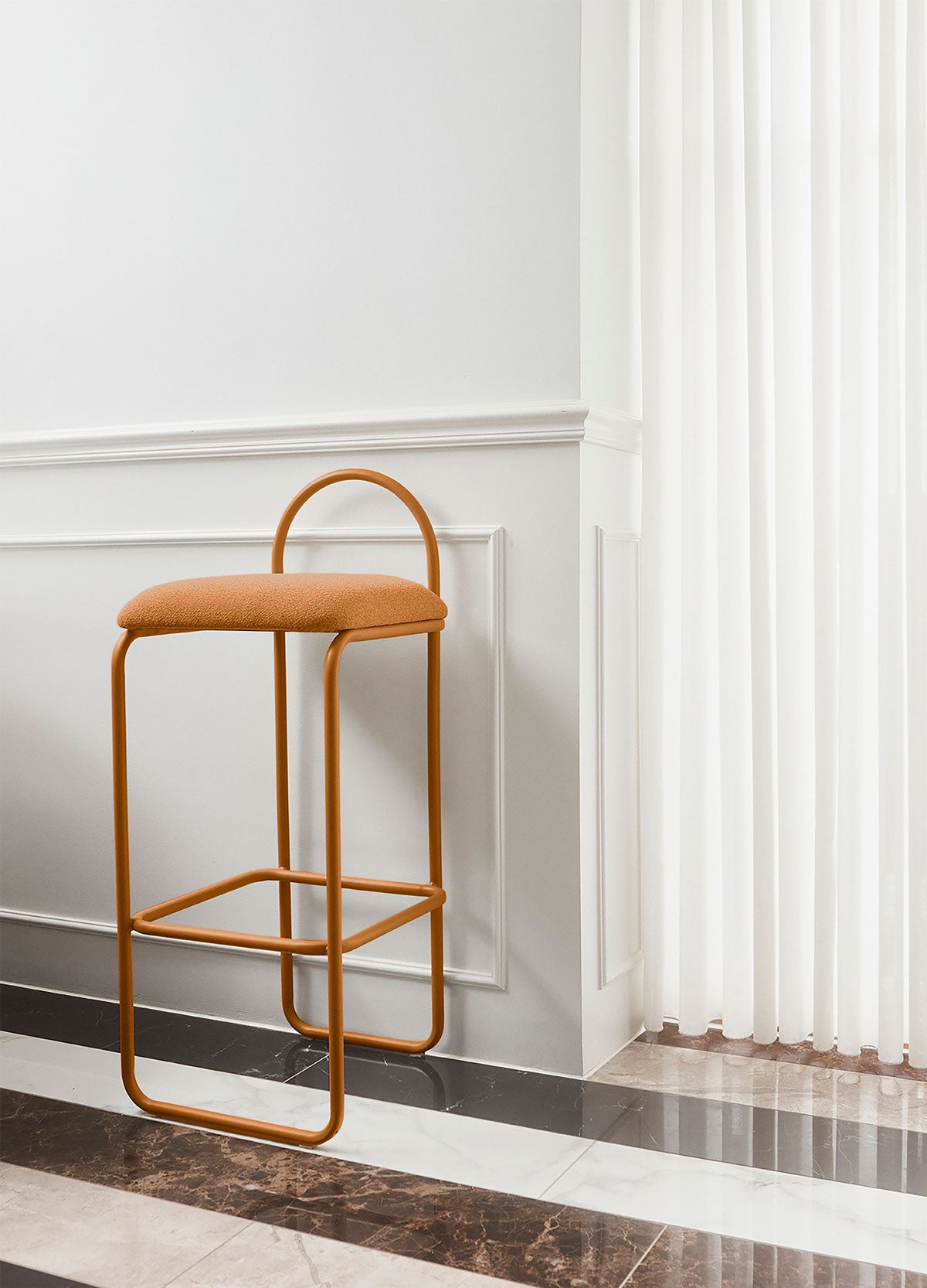 Angui-Barstol-Amber-Miljo