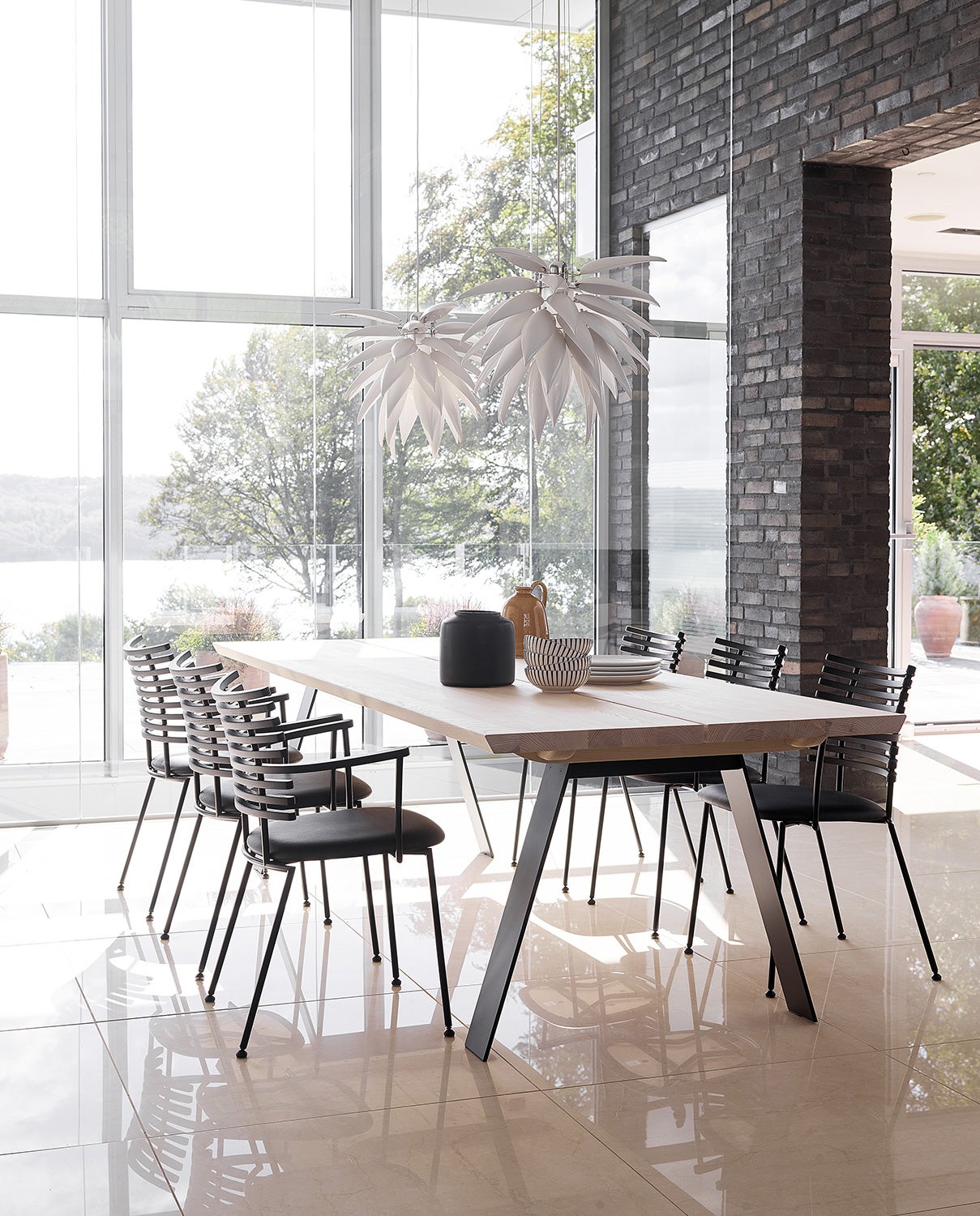 Miljo-Plank-Table-GM-3200-Tiger-Arm-Chair-GM-4106