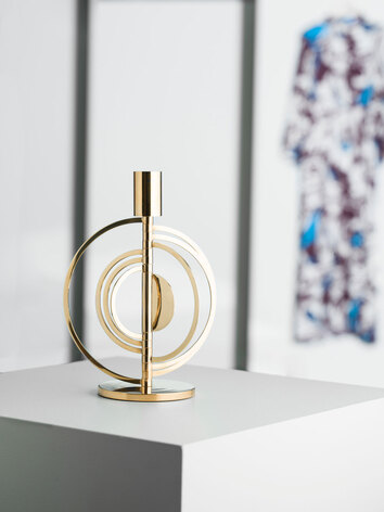 Klong-Circus-Ljusstake-Liten-Mässing-Miljö-02