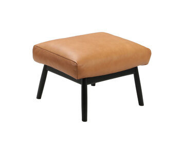 Padova Fotpall i lädret Nature Cognac med ben i svart ek