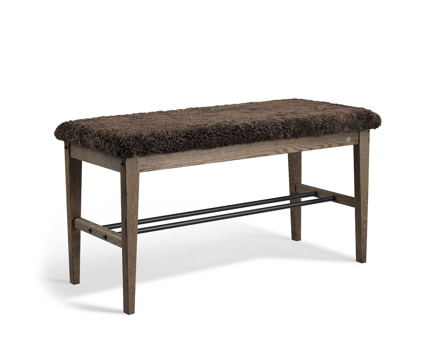 Oscarssons-Mobel-Cora-Bench-Smoked-Oak-Brown-Sheepskin