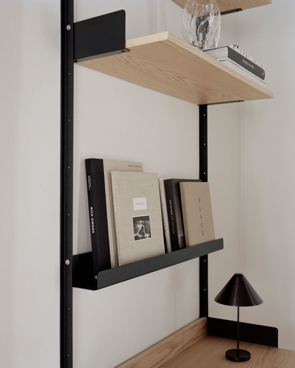 New_Works_Home_NW_Pocket_Shelf_464_48