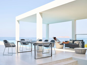 Breeze_chair_white-grey_Edge_table_basalt_1add-top_Diamond_Kingston_model_2_f7_f7_2