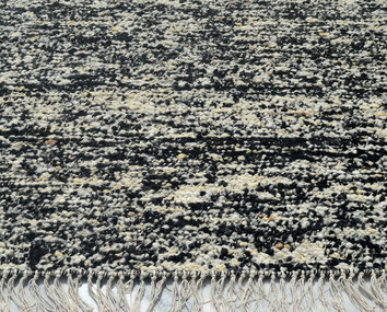 Hickory matta i färgen grå