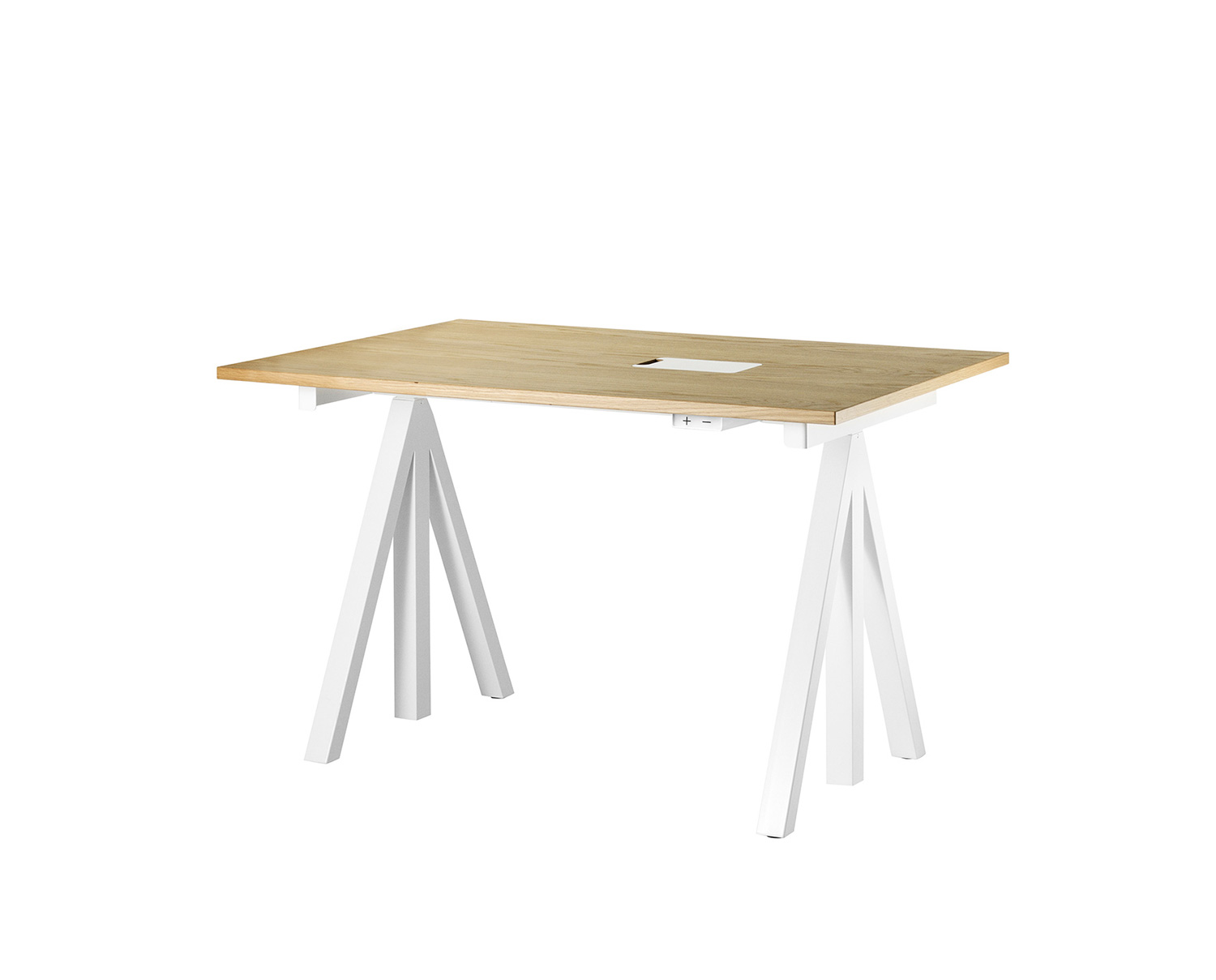 String Works Skrivbord | Höj- & Sänkbart, Ek 120x78