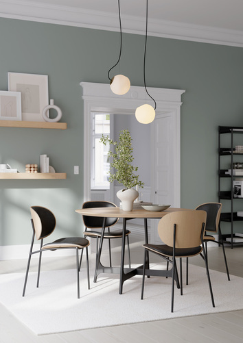 Clementina-Stol-Whitewashed-Ek-Raven-Svart-Konstlader-Ooid-matbord-whitewash-ek-01-matsal