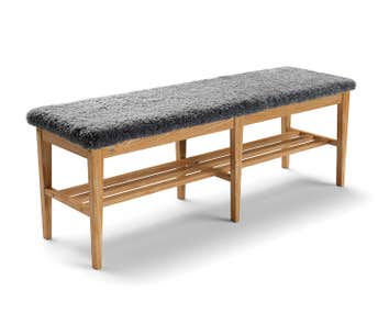Oscarssons-Mobel-Nadja-Bench-130-Oiled-Oak-Light-Grey-Sheepskin