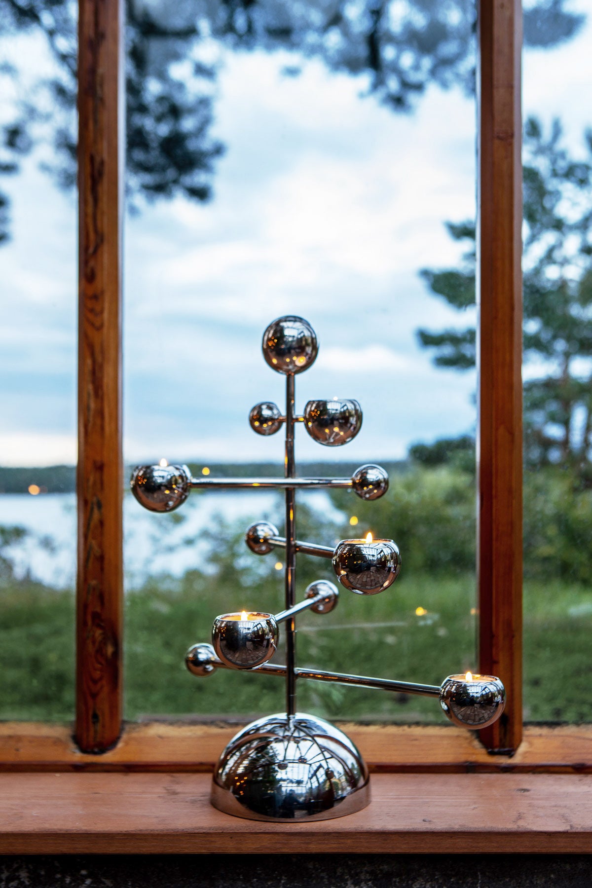 Teluria-Ljusstake-Nickel-02