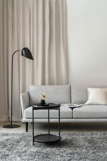 Miljöbild på Plateau. Bilden visar diameter 40 i svartbetsad ask. 