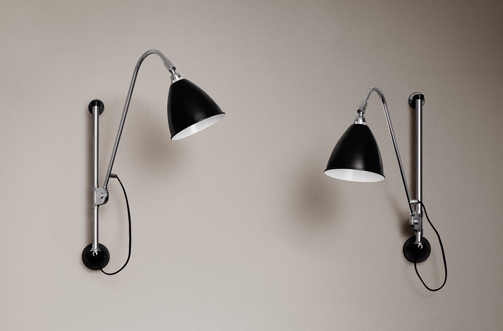 Vagglampa2-header.jpg Handla designade vägglampor hos Tibergs Möbler!