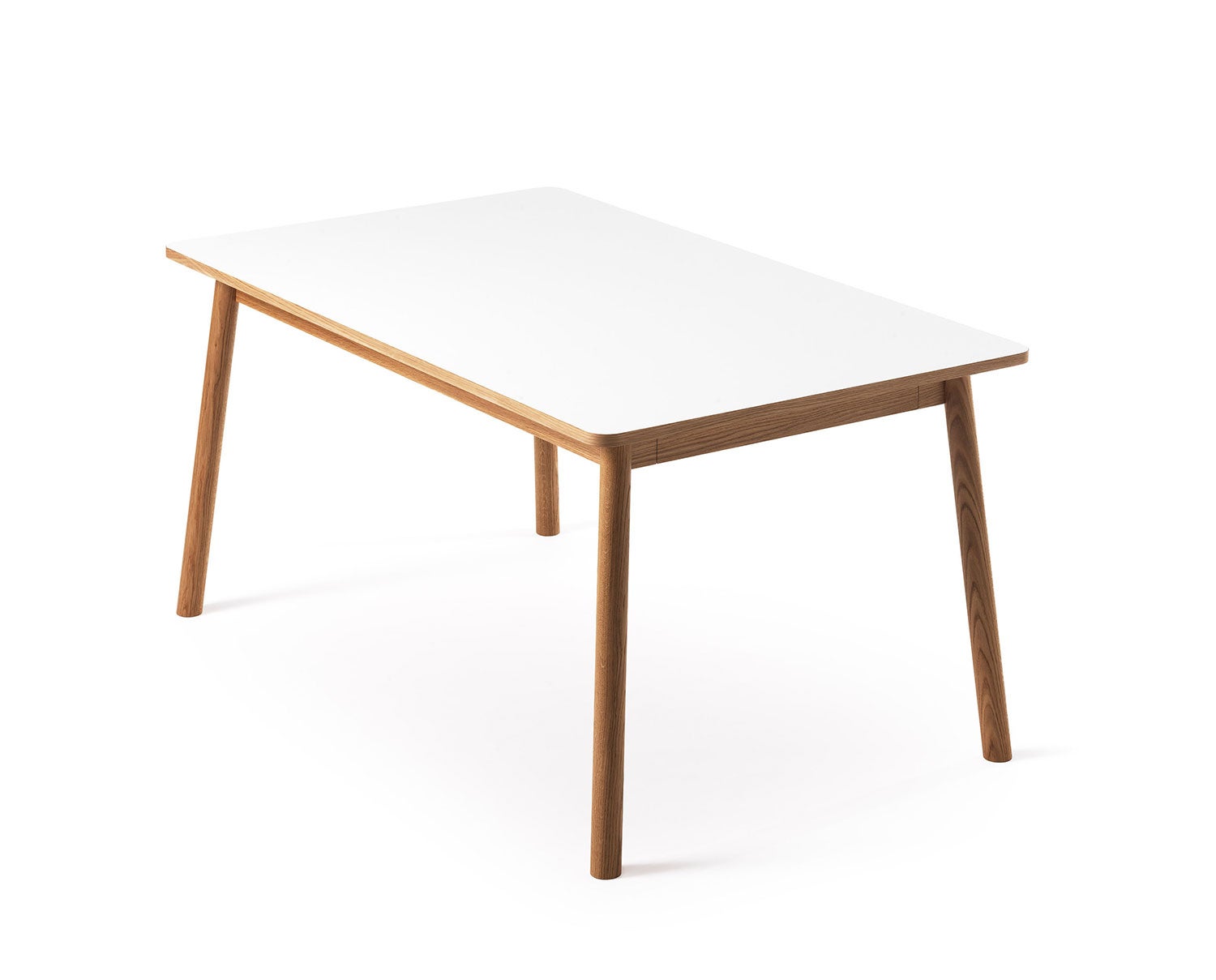Dino bord 200 cm. Bordsyta i vit HPL med kant i ek, sarg och ben i mattlackad massiv ek