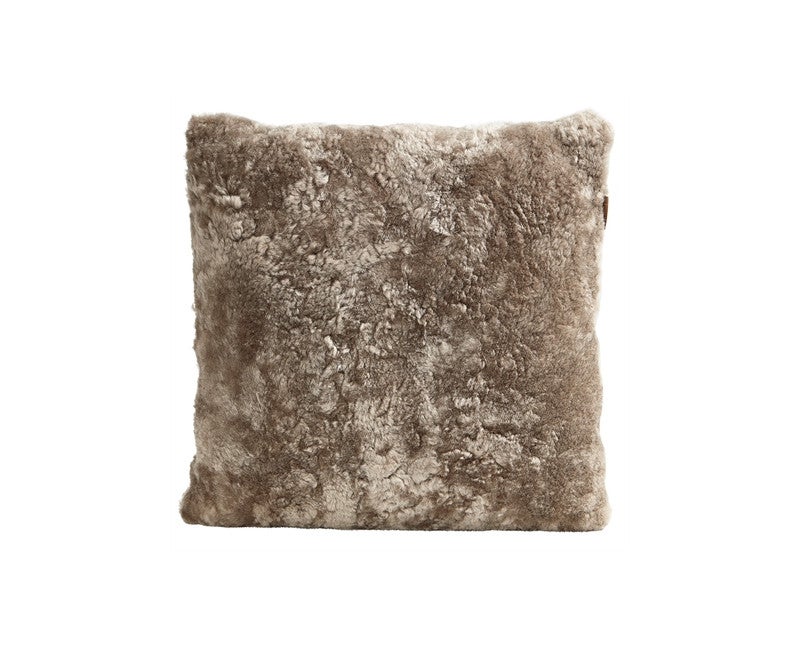 Alice Fårskinnskudde 50x50 Stone