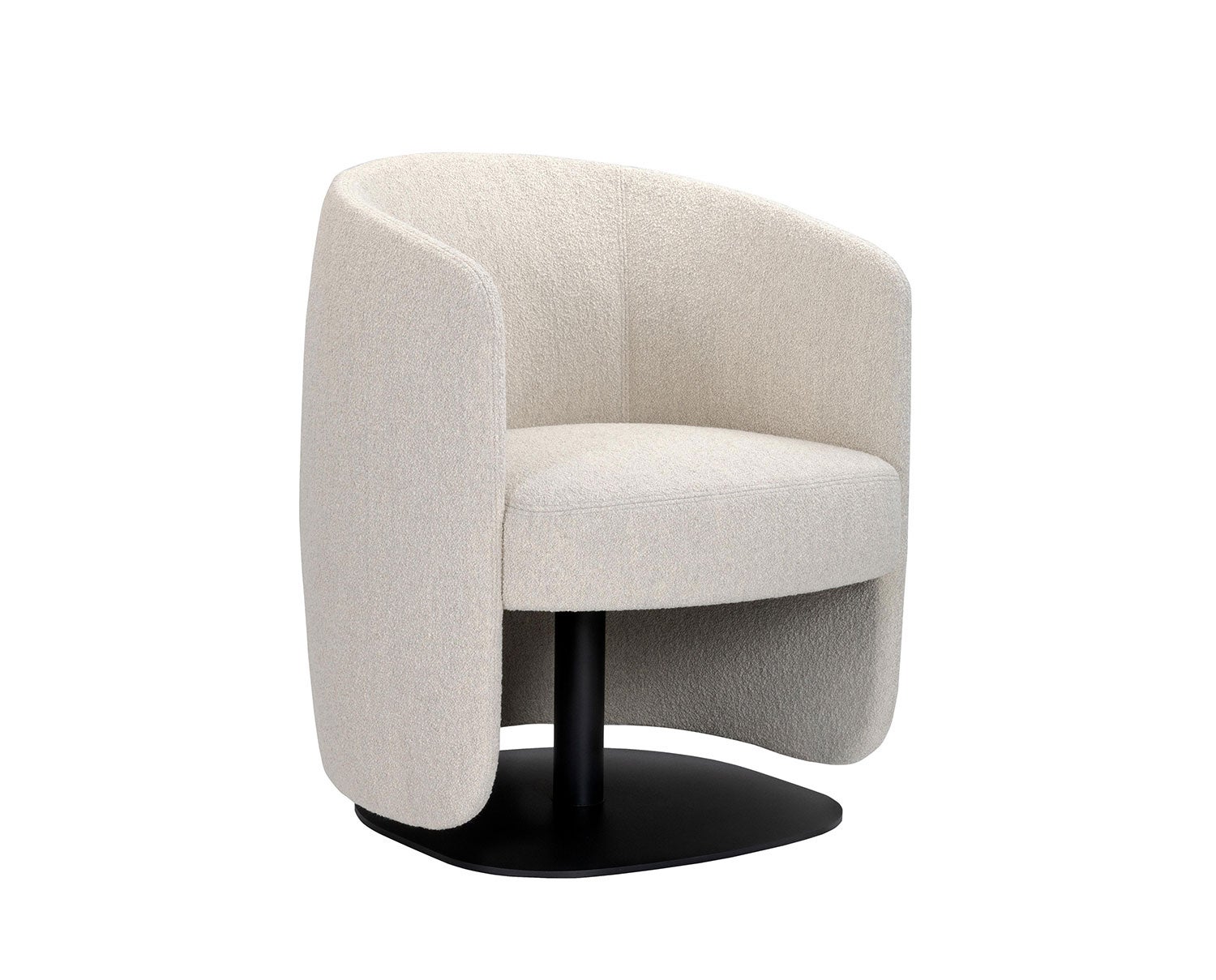 Fåtöljen Bonita, med klädsel i tyg. Fåtöljen är klädd i tyget Orsetto 0012. 