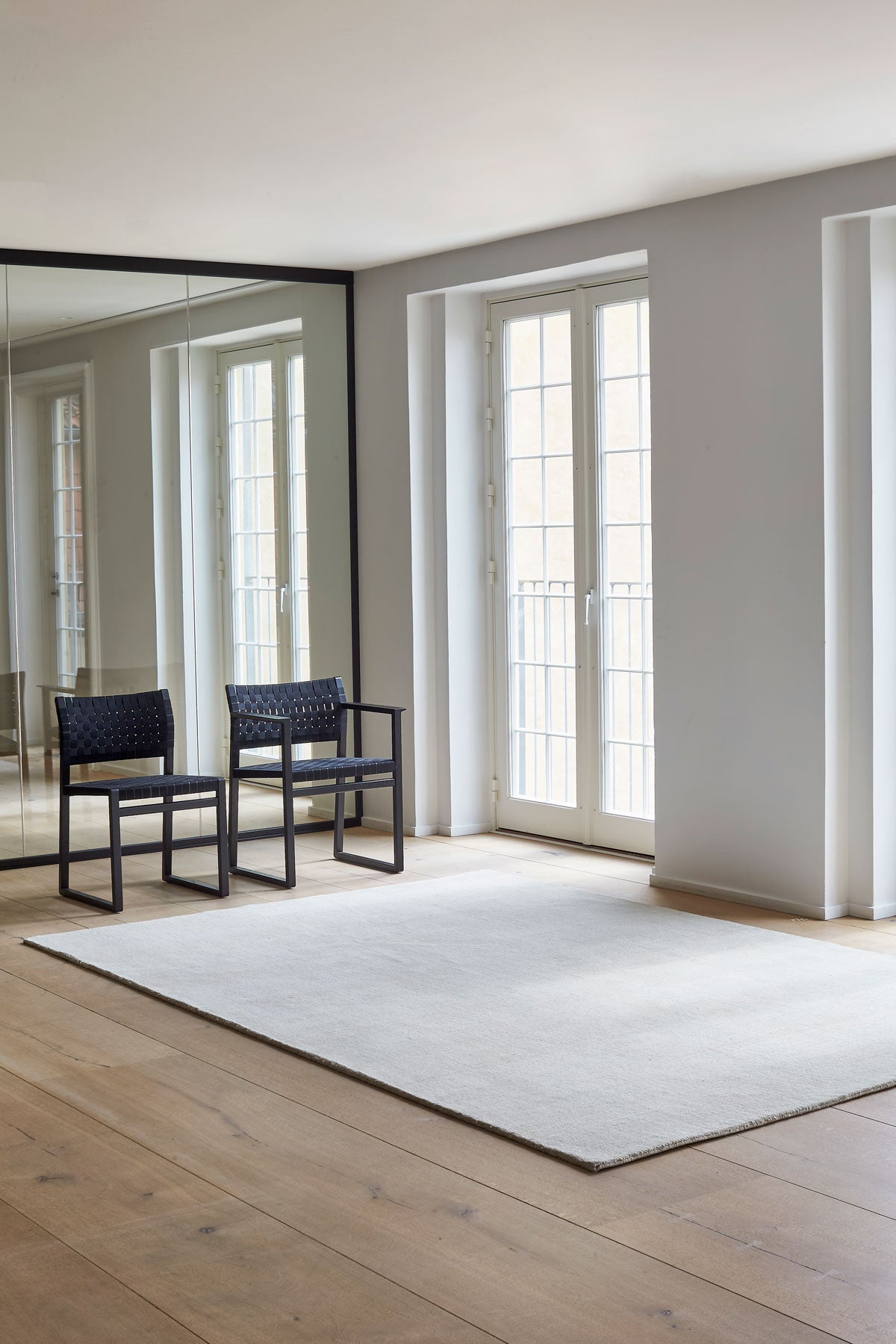 Earth_Natural_Matta_Silver_Grey