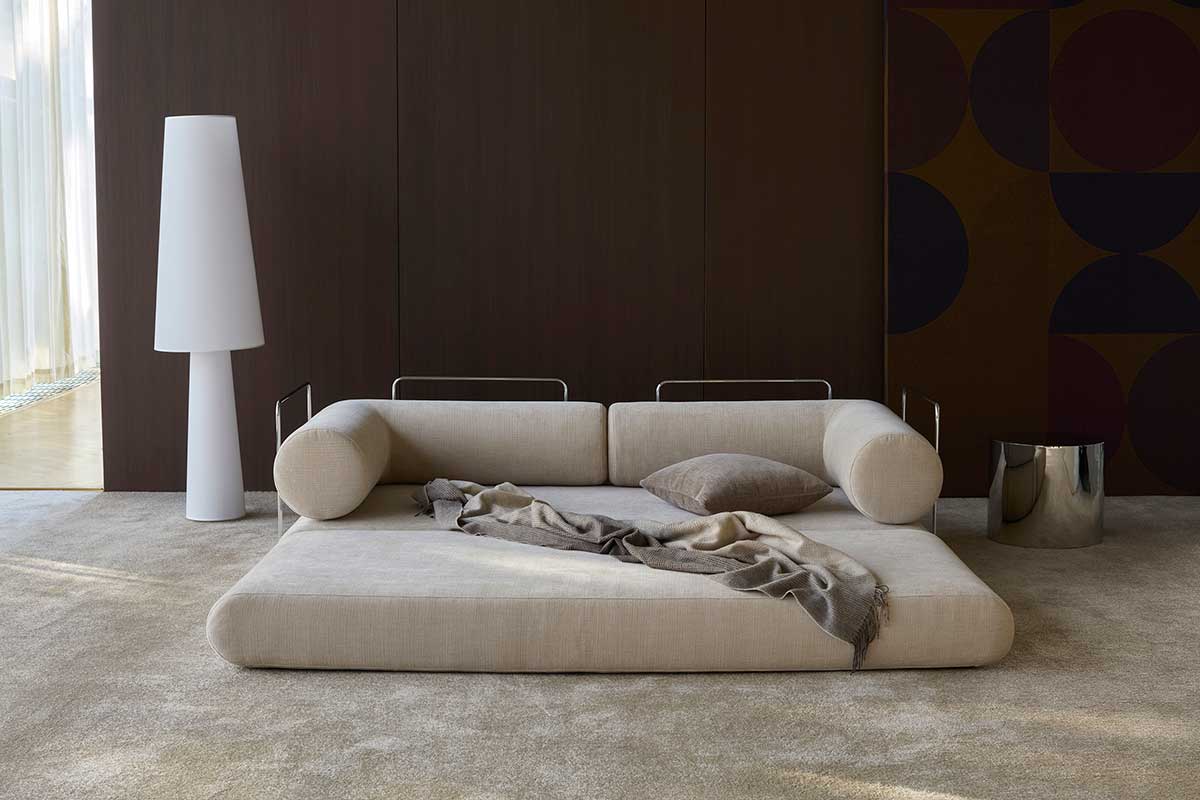 Innovation-Circlus-Daybed-L-Shaped-410-Esina-Almond-Lifestyle-1