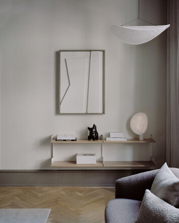 1080x1350_New-Works-Shelving-System_Oak