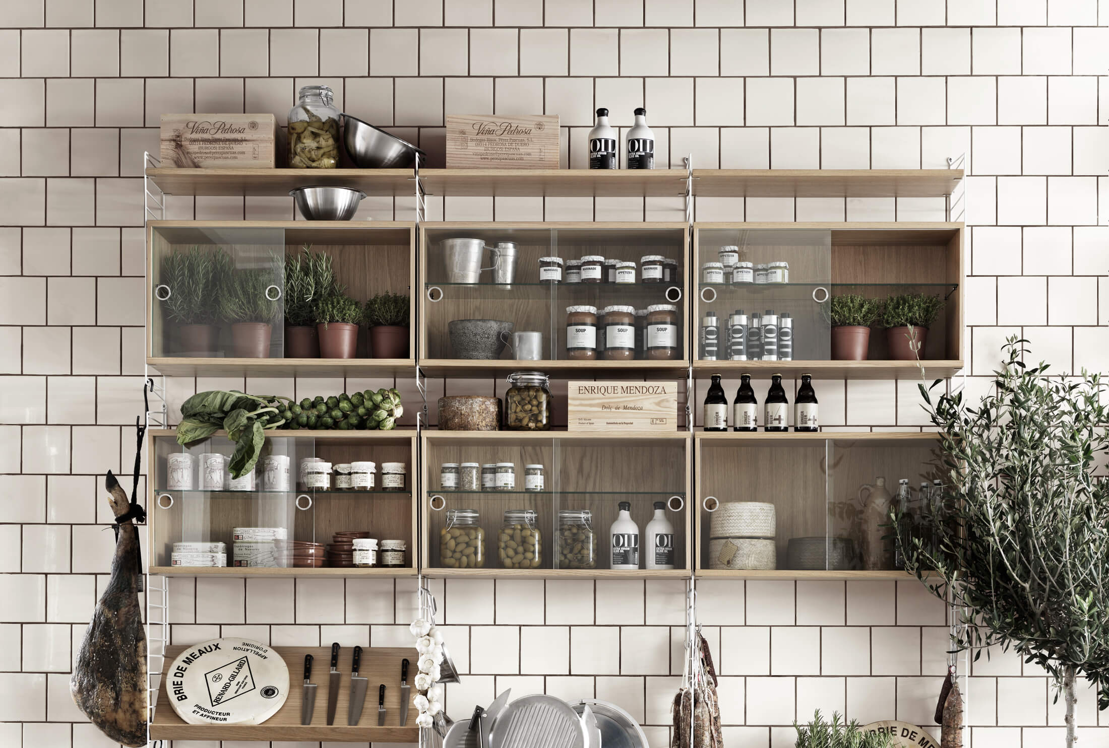 string-system-Vitrinskap