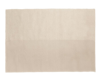 Konpliment Matta i färgen Off-White