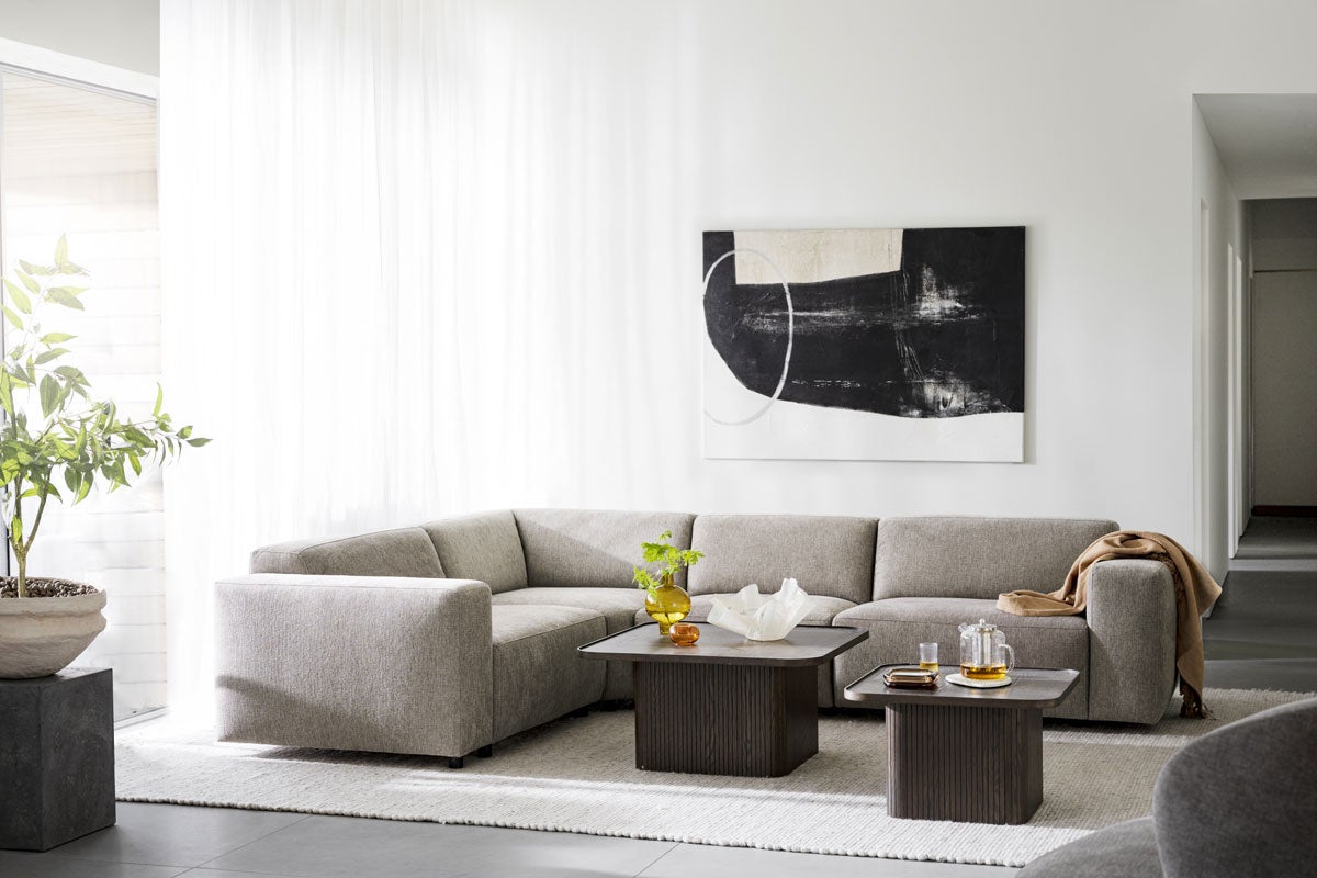 SULLIVAN_soffbord_brun_miljobild