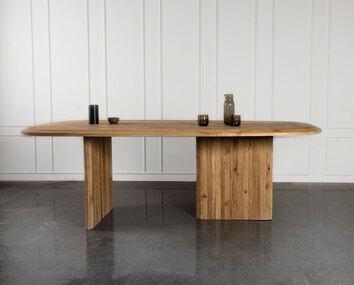 Zhapo matbord 220x100 cm i oljad ek från Kristensen & Kristensen