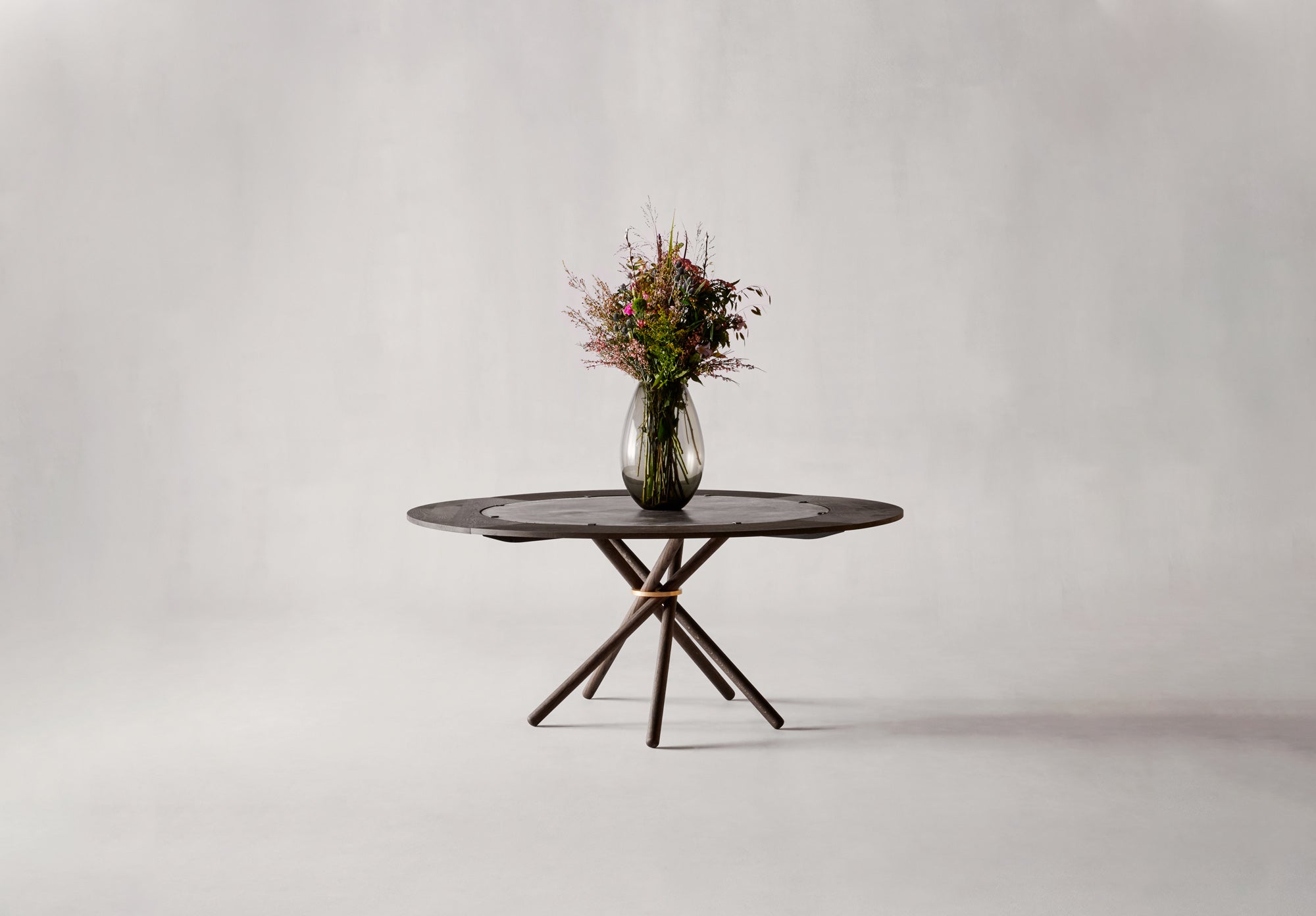 Handla Eberhart hos Tibergs Möbler