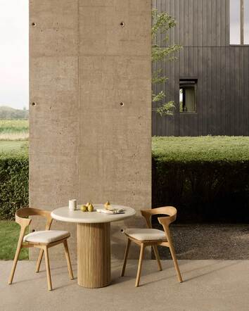 Ethnicraft-Roller-Max-Outdoor-Dining-Table-D90-Lifestyle