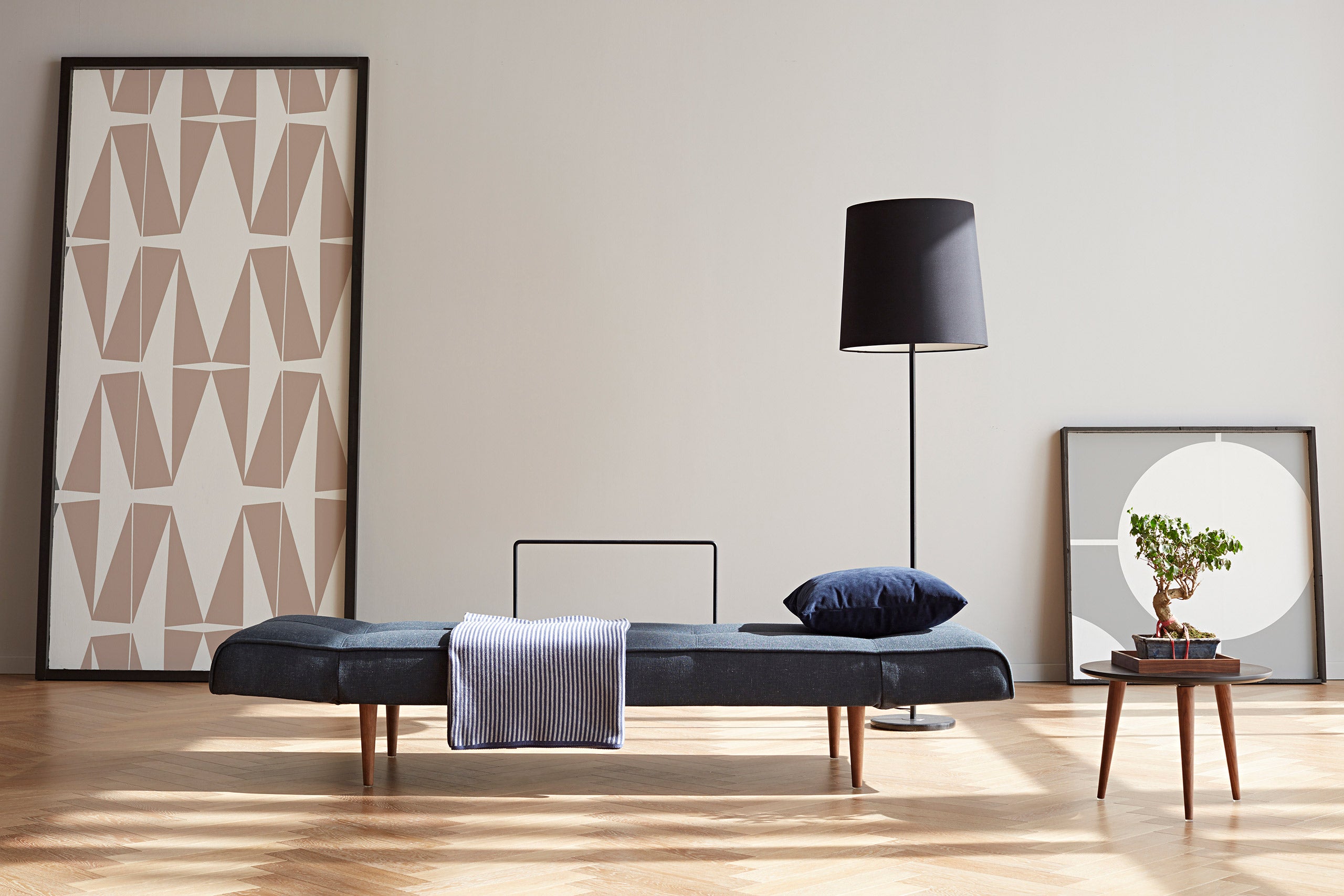 Zeal dagbädd/bäddsoffa - klädsel 515 från Innovation