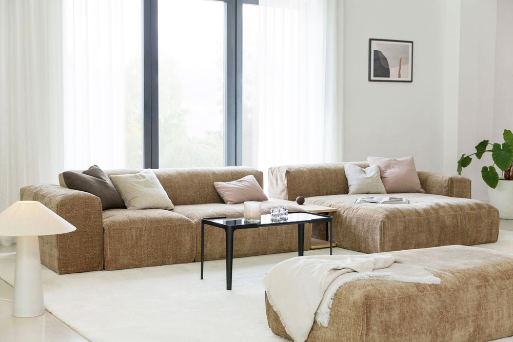 Edda-soffa-74+114+144x168+armrestsx2-+-ftst-114x74_tyg-Bloom-2-Teddy-Brown.jpg Edda soffa från Sits