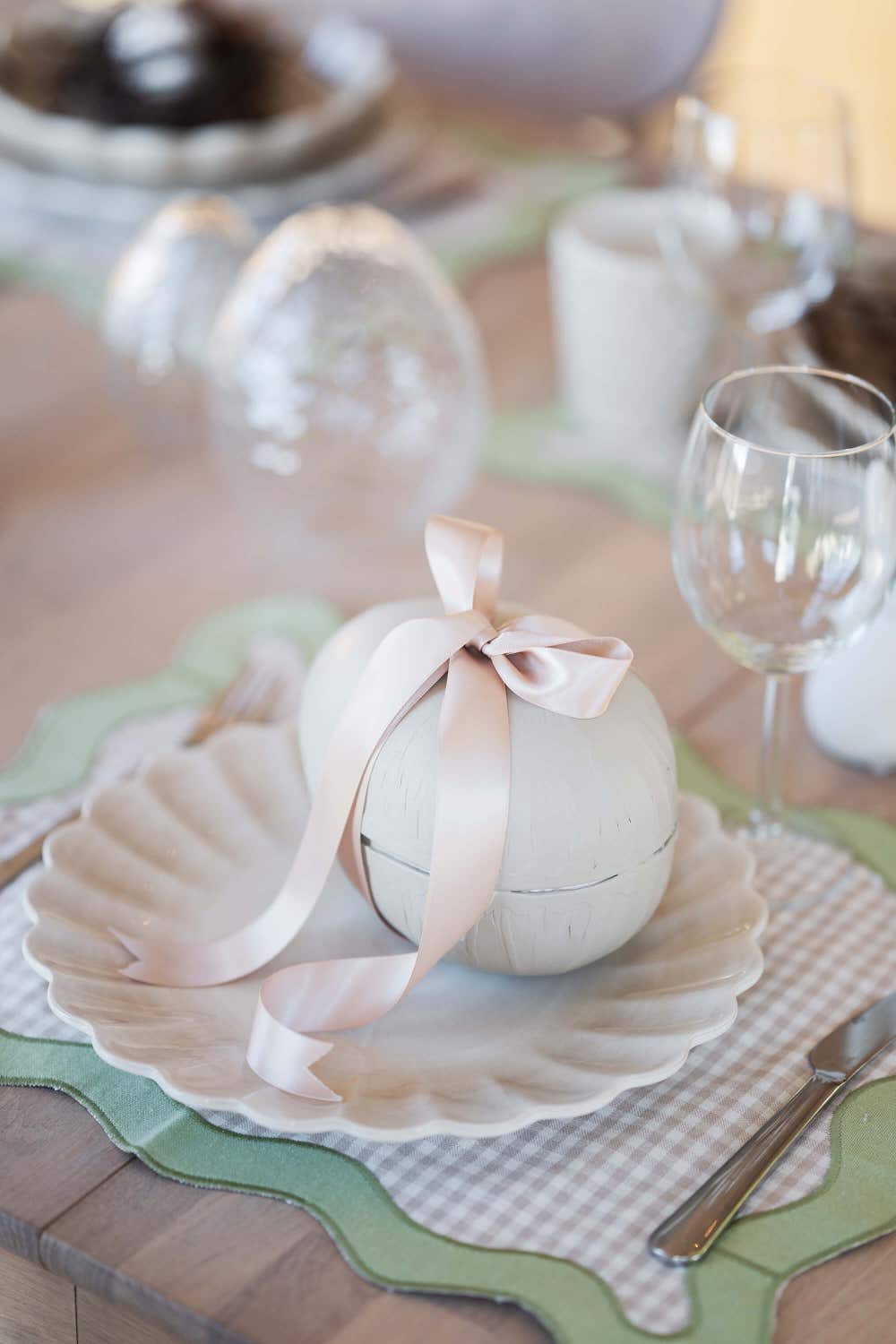 Easter-Rowico-Home-2.jpg Easter-Rowico-Home-2