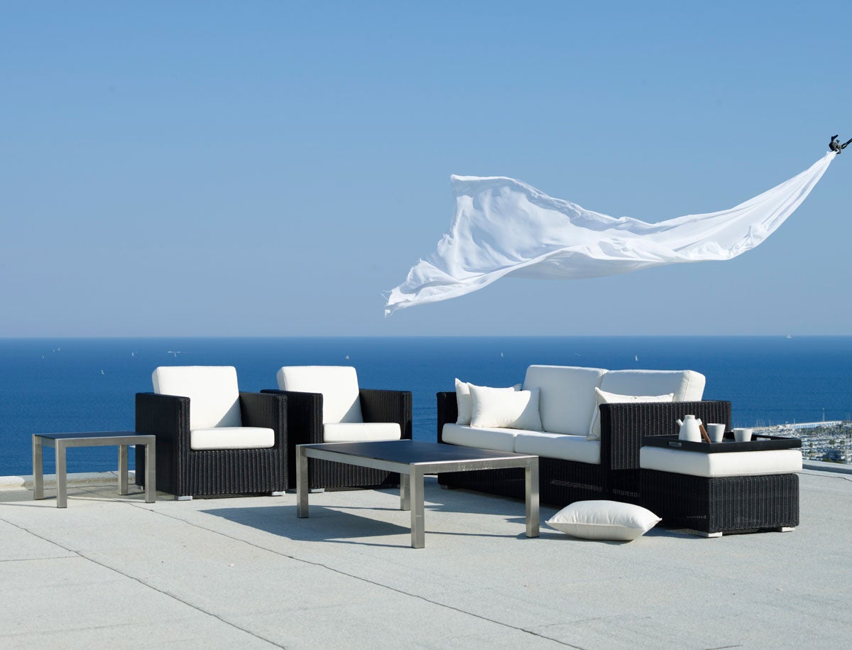 Chester utemöbler från Cane-line i Graphite