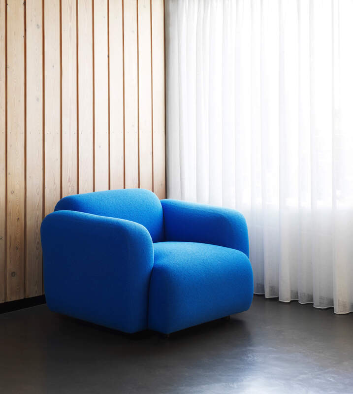 Hitta möbler och inredning till ditt hotell, företag, kontor eller restaurang hos Tibergs Möbler. 