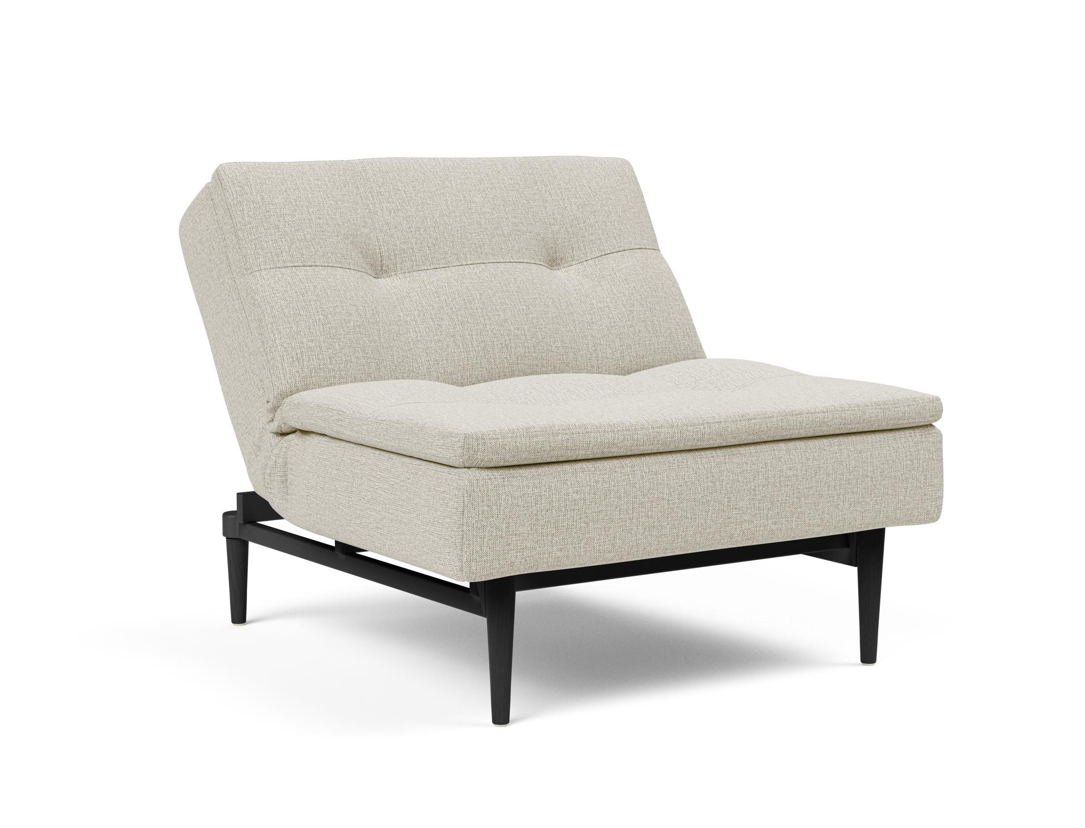 Dublexo fåtölj med stylettoben klädd i tyget 527 Mixed Dance Natural 