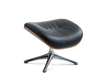 Clement Fotpall med fanér i läder Savoy i färgen Black Platin med ben i polerad aluminium