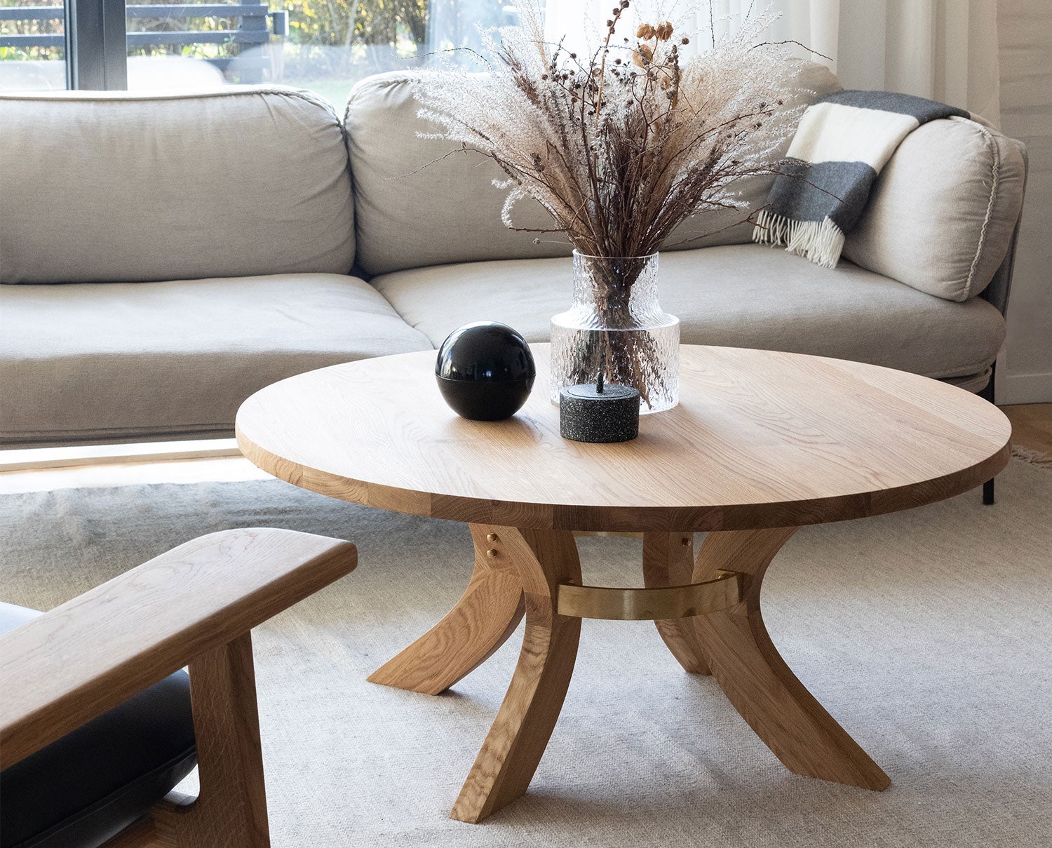 Sydney-Soffbord-Ek-C4