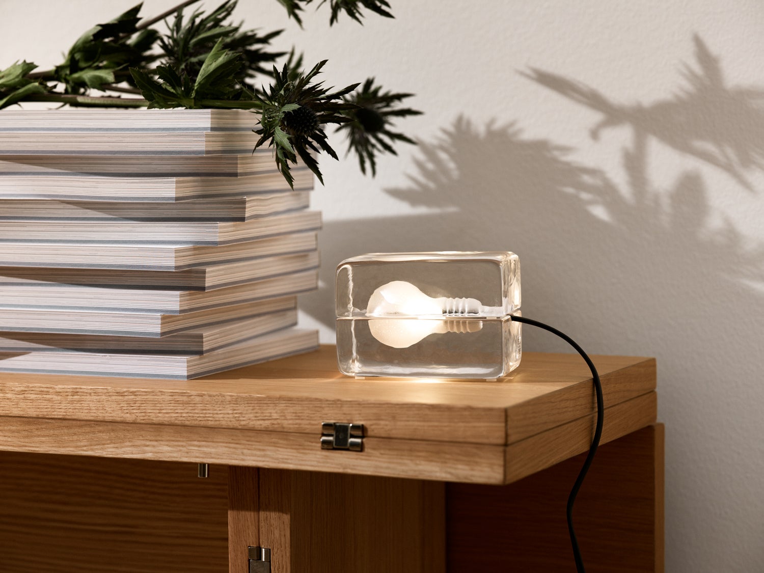 Block-Lamp-Mini-Lifestyle