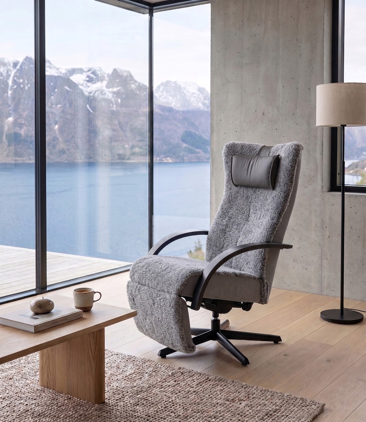 Brunstad-Delta-Air-Wood-Electric-Sheepskin-Scandinavian-Grey-Lifestyle
