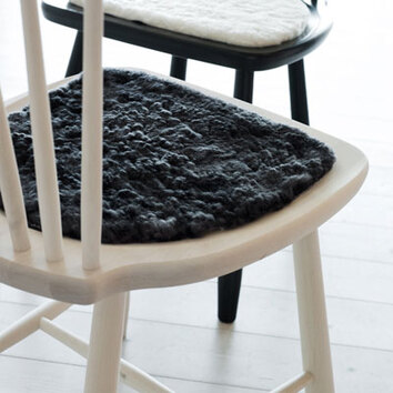 Ellen Stolsdyna Svart på Lilla Åland Stol