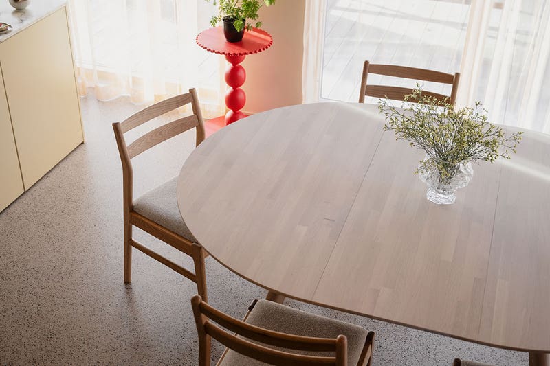 Rowico-Clapperton-Dining-Table-D140-WP-Oak-Lifestyle-1.jpg Rowico-Clapperton-Dining-Table-D140-WP-Oak-Lifestyle-1