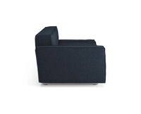 Soffan Boxplay i 2-sitsig modell, klädd i tyget Amdal 760
