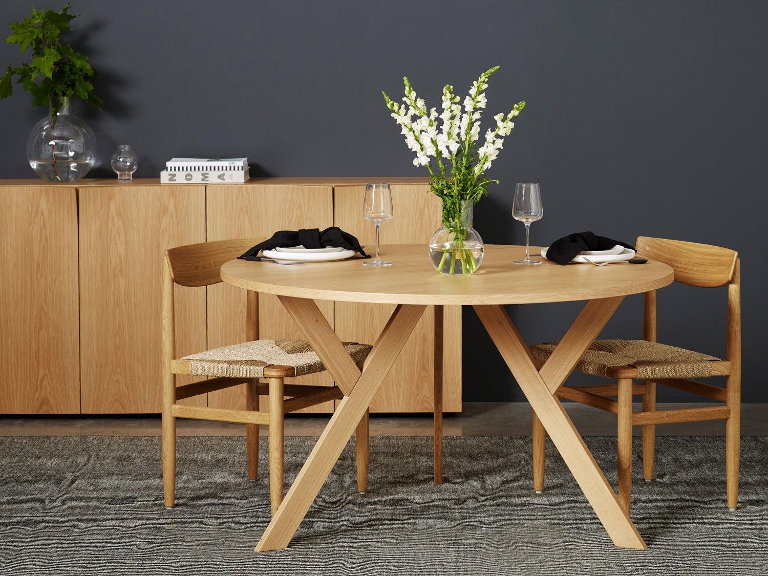 Handla Karl Andersson & Söner hos Tibergs Möbler