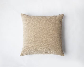 Laval Cushion Warm Beige från Tinted Objects.