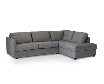 Bäddsoffan mySOFABED från Hovden med öppet avslut. Bäddsoffan är klädd i ett mörkgrått tyg med armstödet Scandic.